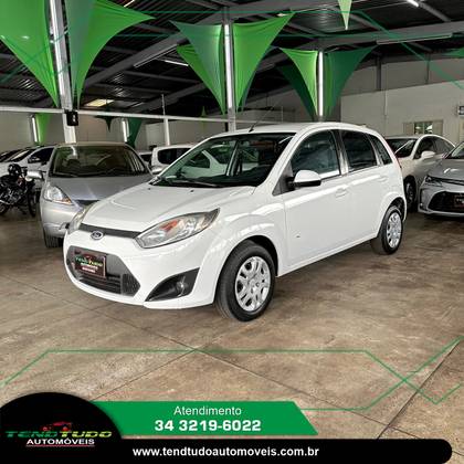 FORD FIESTA 1.0 ROCAM HATCH 8V FLEX 4P MANUAL FORD FIESTA 1.0 ROCAM HATCH 8V FLEX 4P MANUAL